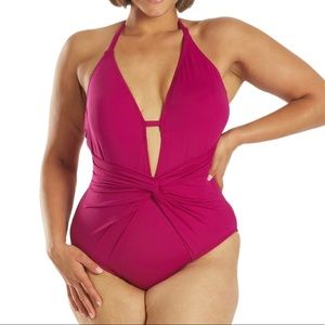 LIKE NEW- La Blanca Plus Size Island Goddess Twist One Piece Swimsuit